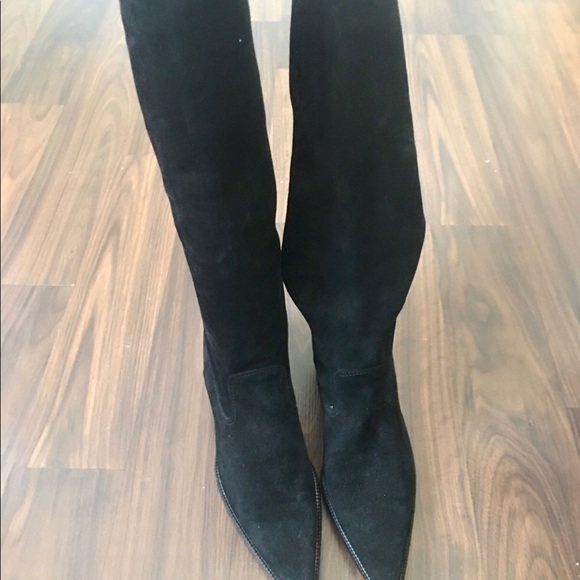 Michael Kors Shoes - MK suede boots